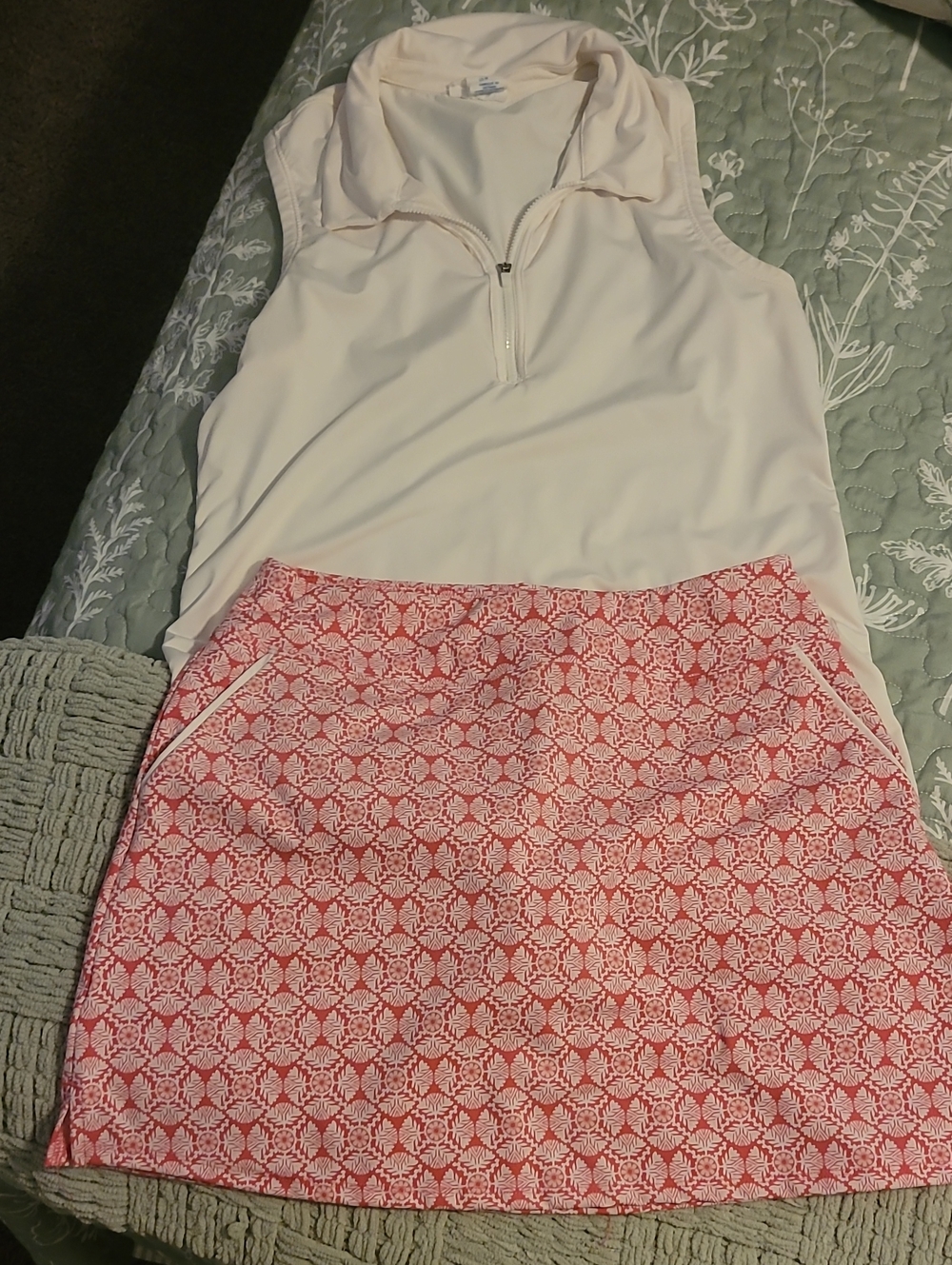 Sigrid Olsen Pink & White Patterned Mini Skort And Zip Up White Shirt